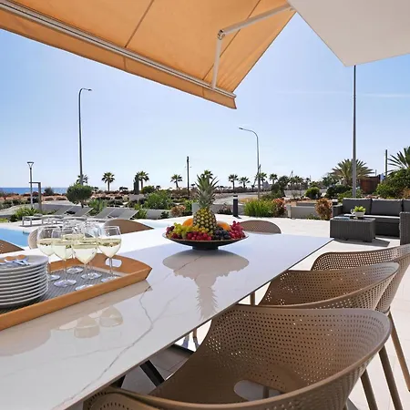 Σπίτι διακοπών Suncity Spirit - Luxury Beachfront *