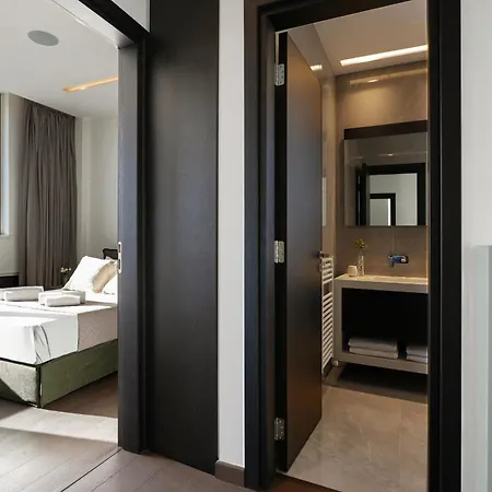 Suncity Spirit - Luxury Beachfront *